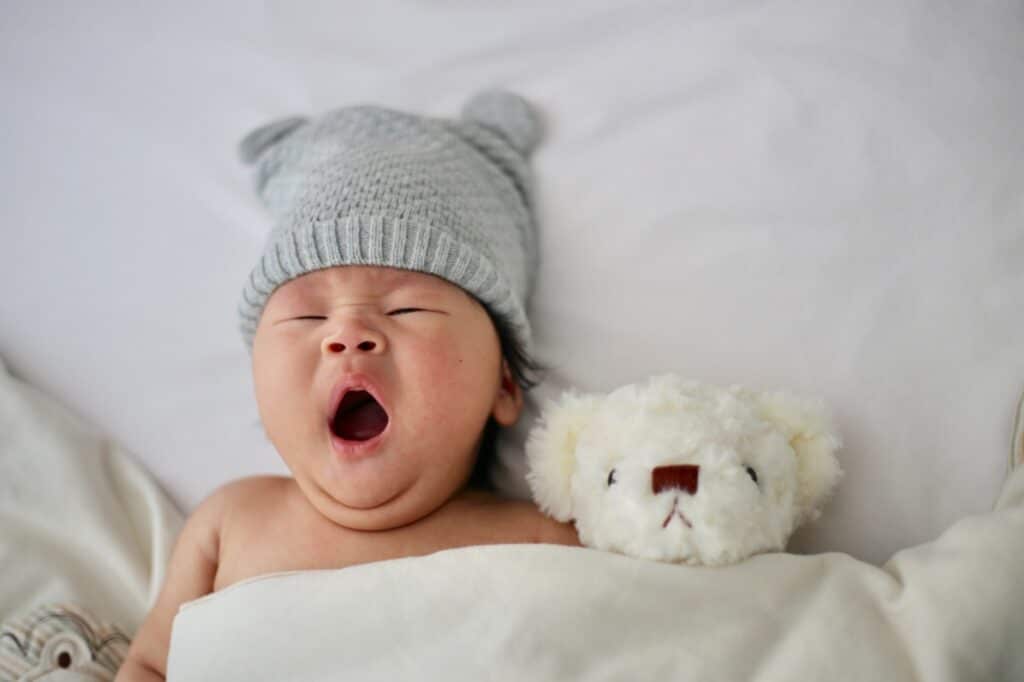es normal que mi bebe duerma mucho